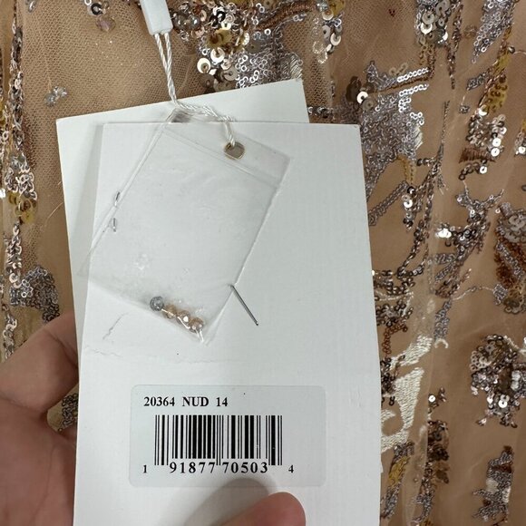 NWT Mac Duggal Embellished Cap Sleeve Cutout Back Gown Nude 14 #8311 - Picture 6 of 8